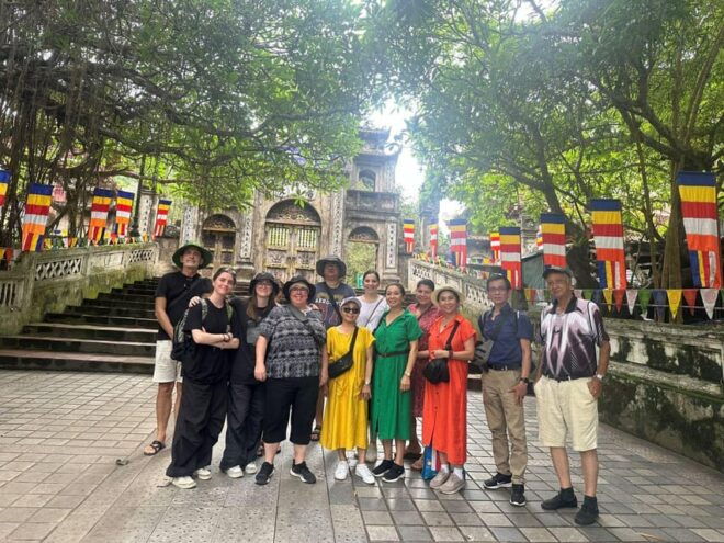 From Hanoi: Full-Day Perfume Pagoda Group Tour With Lunch - Whats Included