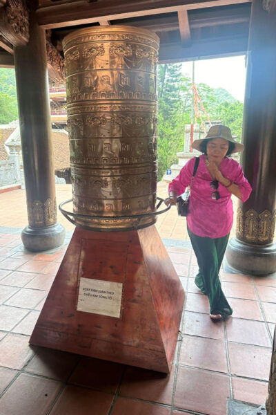 From Hanoi: Full-Day Perfume Pagoda Group Tour With Lunch - Booking and Cancellation Policy
