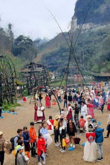 From Hanoi: Group Sapa Tour 2 Days 1 Night - Day 2 Activities