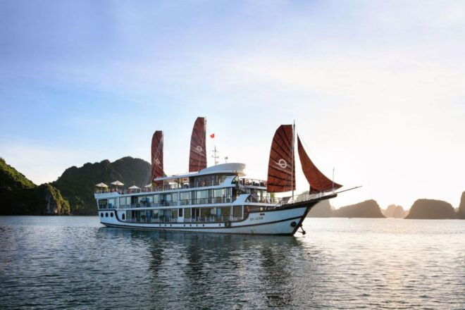 From Hanoi: Ha Long and Lan Ha Bays 2-Day Cruise With Meals - Pickup Information