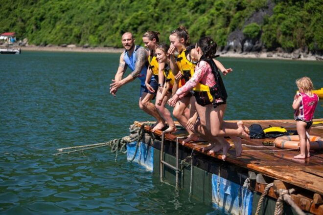 From Hanoi: Ha Long and Lan Ha Bays 2-Day Cruise With Meals - Itinerary