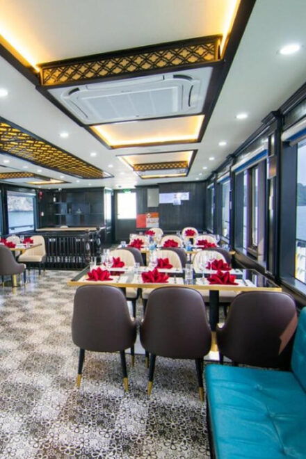 From Hanoi: Ha Long Bay 1 Day Tour - Traditional Junk Boat Cruise