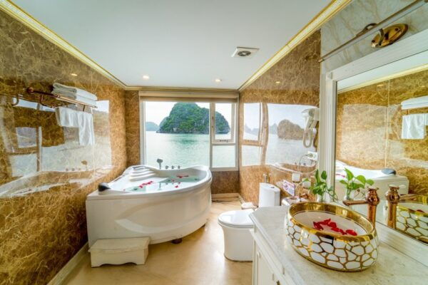 From Hanoi: Ha Long Bay 5-Star Cruise With Private Room - Cruise Itinerary