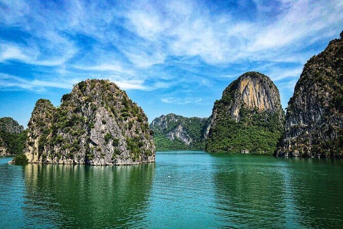 From Hanoi: Ha Long Bay Luxury Cruise Day Tour with Jacuzzi - In-Depth Breakdown of the Itinerary
