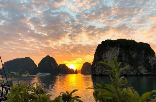 From Hanoi: Ha Long Bay Luxury Cruise Day Tour With Jacuzzi - Transportation During the Tour