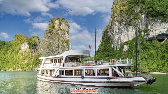 From Hanoi: Ha Long Bay Save-Cost Tours - Big & Small Groups - Unique Aspects of the Tour