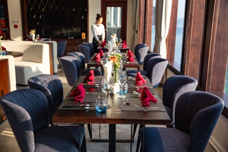 From Hanoi: Halong Bay 1-Day Jadesails Luxury Cruise Tour - Activity Details