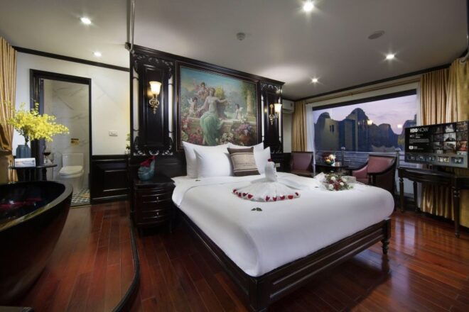 From Hanoi: Halong Bay 2D1N - 5star Cruise- Free Kayaking - Explore Sung Sot Cave and Swim at Titop Island