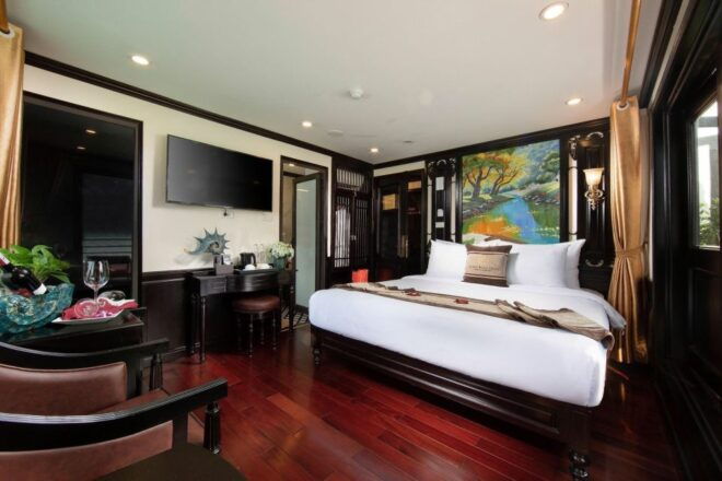 From Hanoi: Halong Bay 2D1N - 5star Cruise- Free Kayaking - Kayak Around Pearl Farm Village