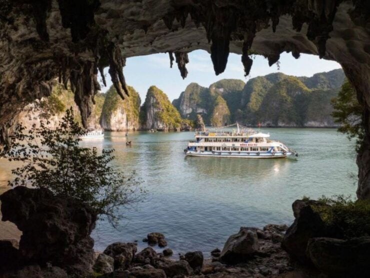 From Hanoi: Halong Bay Luxury VIP 6 Hours On Cruise - Activity Details