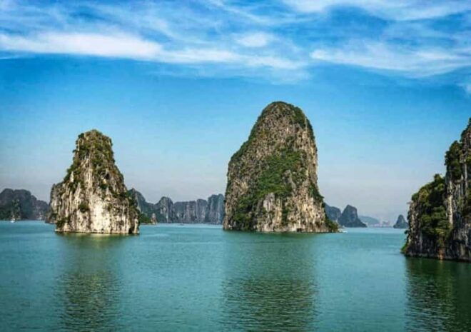From Hanoi: Halong Bay, Titop Island, Sung Sot & Luon Caves - Experience the Natural Beauty