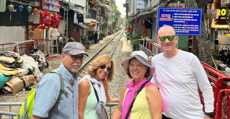 From Hanoi: Hanoi City Tour and Bat Trang Pottery Village - Itinerary Highlights