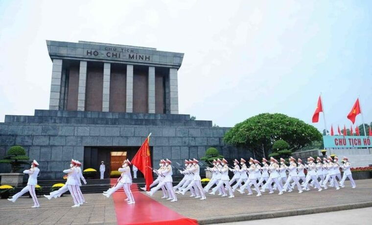 From Hanoi: Hanoi City Tour Full Day GROUP or PRIVATE - The Ho Chi Minh Complex