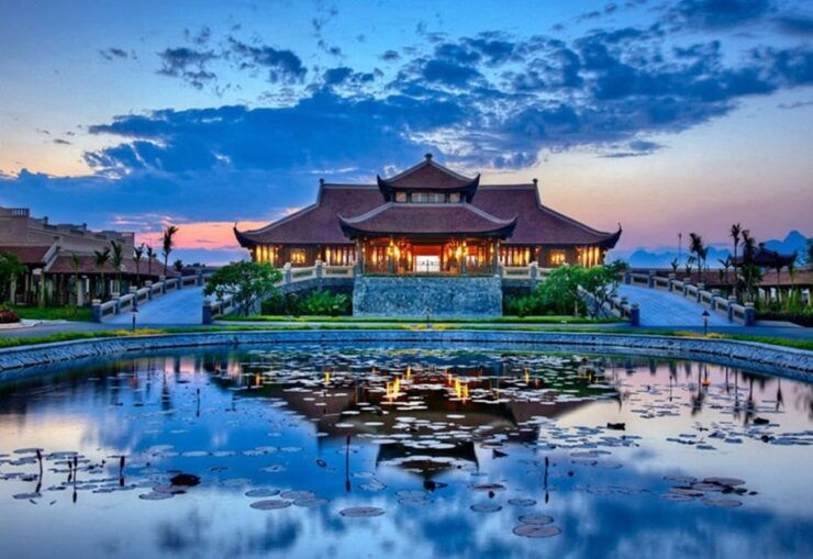 From Hanoi: Hoa Lu Citadel, Tam Coc/Trang an and Mua Caves - Itinerary Highlights