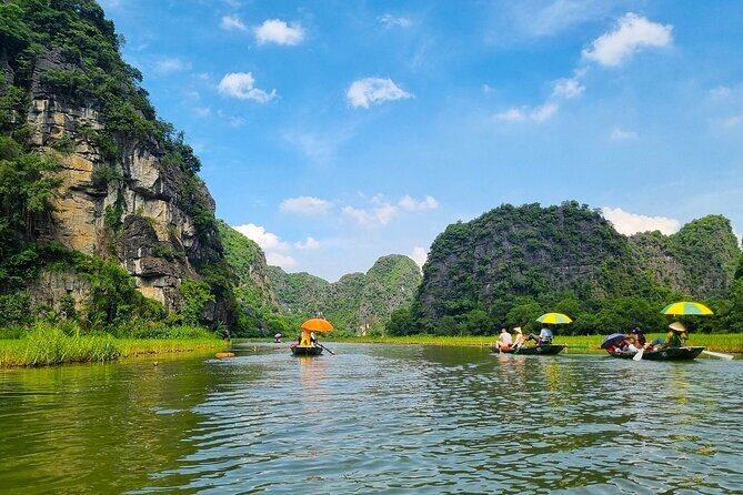 From Hanoi: Hoa Lu, Tam Coc, Mua Caves, Limousine, Buffet, Biking - Why This Tour Offers Great Value