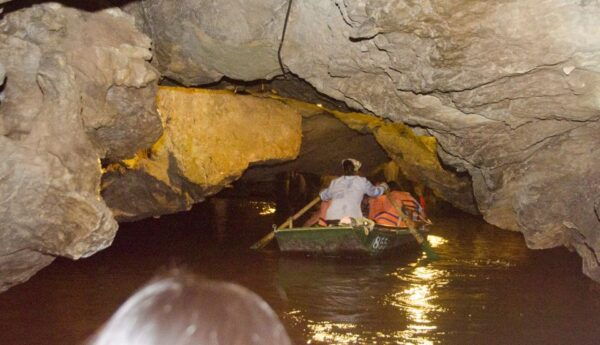 From Hanoi: Hoa Lu - Tam Coc - Mua Caves With Transfer - Visit Dinh Temple and Learn About the Heroic Histories