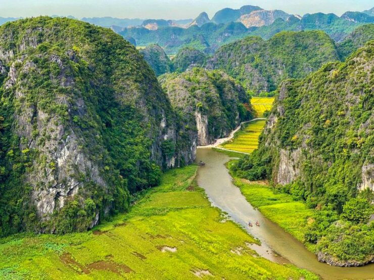 From Hanoi: Hoa Lu - Tam Coc/ Trang An - Exploring Hoa Lu, Vietnams First Capital