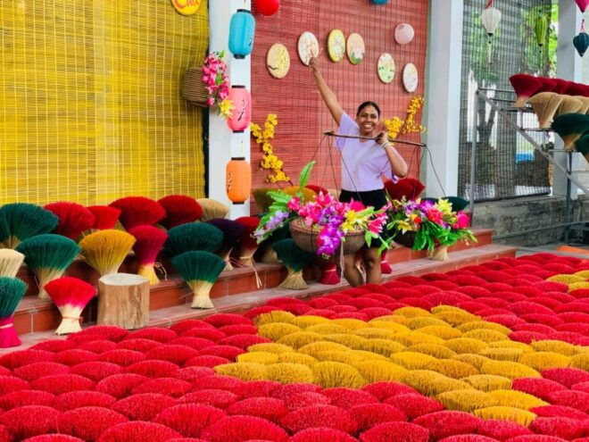 From Hanoi: Incense, Conical Hat, & Lacquer Art Day Trip - Highlights