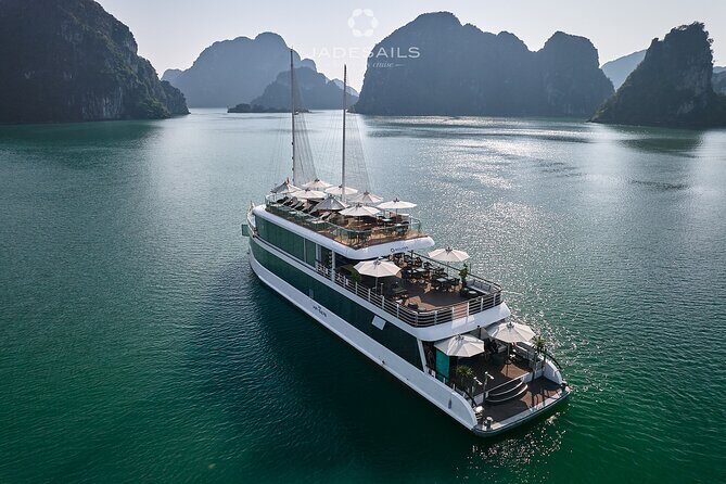 From Hanoi: Lan Ha Bay Luxury Day Trip on Jade Sails with Buffet - A Detailed Look at the Experience