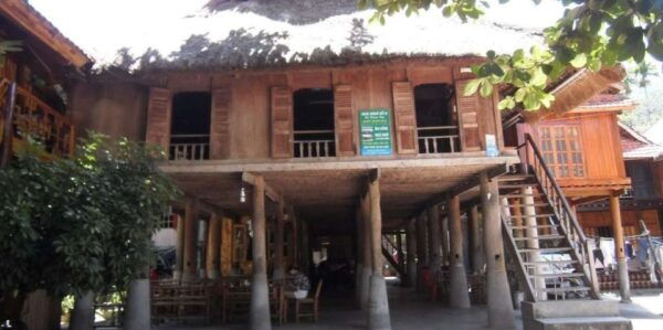 From Hanoi: Mai Chau & Moc Chau Multi-Day Adventure Tour - Mai Chau Valley and Tai Dón Culture