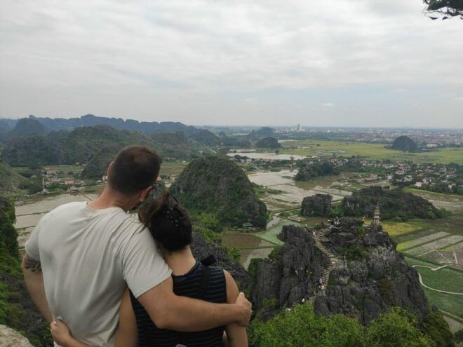 From Hanoi: Mua Cave, Trang An and Hoa Lu Day Trip - Inclusions and Services