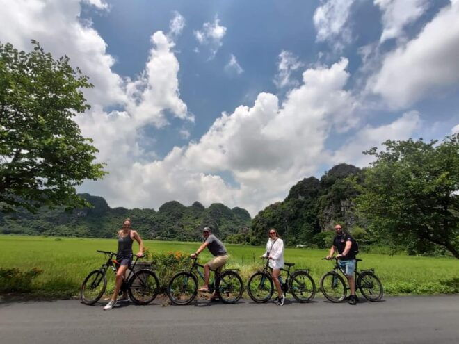 From Hanoi: Mua Cave, Trang An and Hoa Lu Day Trip - Important Information