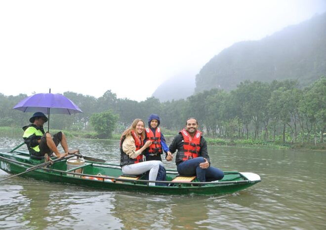 From Hanoi: Mua Cave, Trang An and Hoa Lu Day Trip - Historical Hoa Lu Visit
