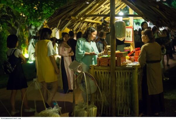 From Hanoi: Multi-Day Bike Tour to Duong Lam & Tonkin Show - Inclusions and What to Expect