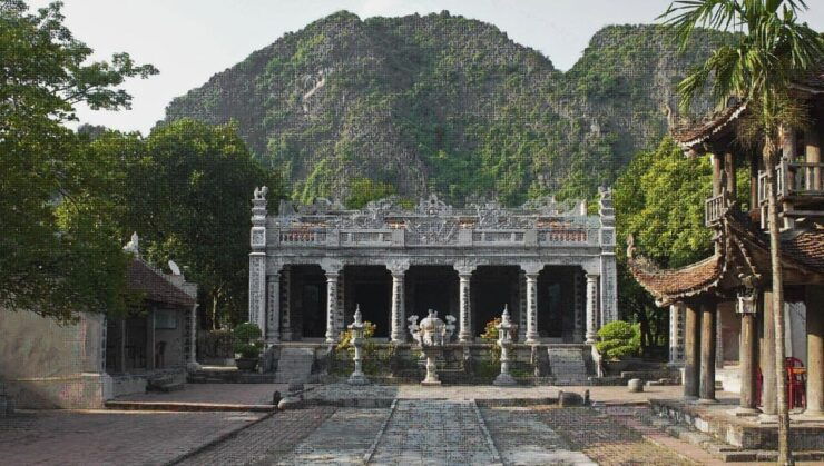 From Hanoi: Ninh Binh 2-Day Tour With Hoa Lu and Tam Coc - Itinerary Highlights