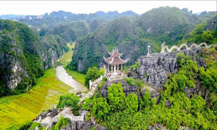 From Hanoi: Ninh Binh – Bai Dinh & Trang An & Mua Cave Tour - Bai Dinh Pagoda Visit