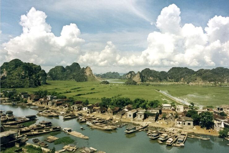 From Hanoi: Ninh Binh & Cuc Phuong National Park 2-Day Tour - Tour Experience and Highlights
