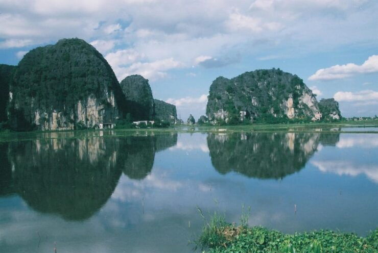 From Hanoi: Ninh Binh Day Tour Hoa Lu Trang an and Mua Cave - Key Attractions