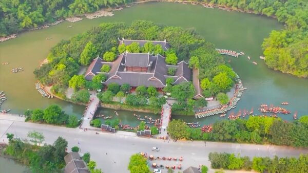From Hanoi: Ninh Binh Day Tour Hoa Lu Trang an and Mua Cave - The Sum Up