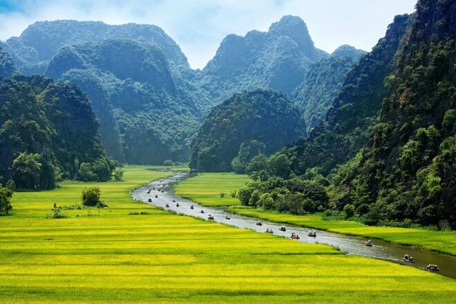 From Hanoi: Ninh Binh, Hoa Lu, Tam Coc, and Mua Cave 1 Day - Important Travel Information