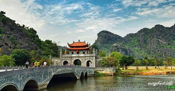 From Hanoi: Ninh Binh Hoa Lu- Tam Coc- Mua Cave Full Day - Good To Know