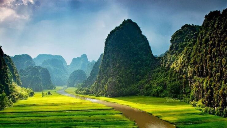 From Hanoi: Ninh Binh-Hoa Lu-Trang An-Mua-Cave-Buffet Lunch - Tour Itinerary