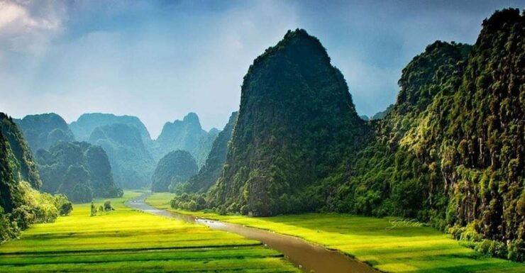 From Hanoi: Ninh Binh-Hoa Lu-Trang An-Mua-Cave-Buffet Lunch - Hoa Lu Ancient Capital
