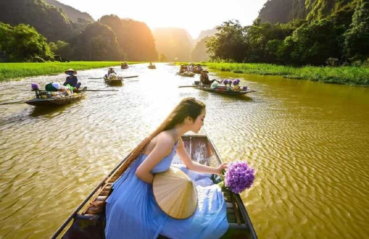 From Hanoi: Ninh Binh Province Day Trip With Buffet Lunch - Itinerary Highlights