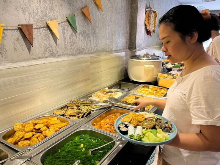 From Hanoi: Old Quarter Vegetarian Food Tour - Pickup and Cancellation Policy