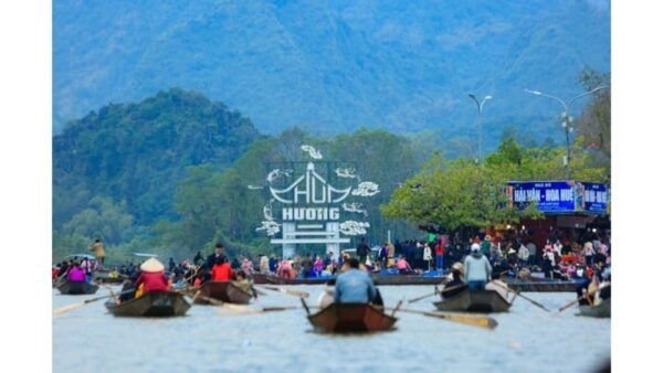 From Hanoi: Private One-Day Tour to Perfume Pagoda - Frequently Asked Questions