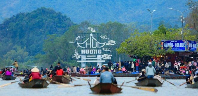 From Hanoi: Private Tour Incense Village & Perfume Pagoda - Experience Details