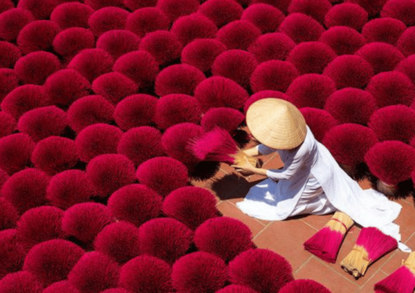 From Hanoi: Private Tour Incense Village & Perfume Pagoda - Exploring Perfume Pagoda