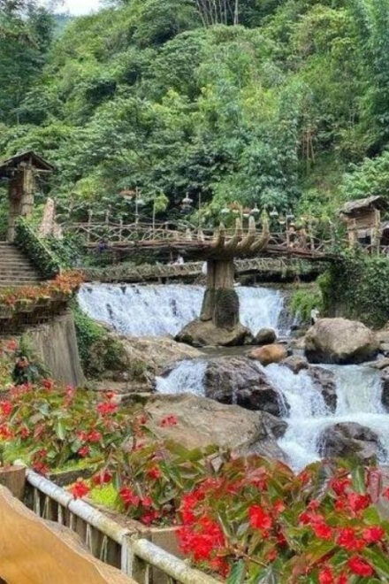From Hanoi: Sapa 2-Day Tour With Fansipan Peak Cable Car - Day 1 Activities