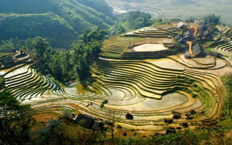 From Hanoi: Sapa 2D1N Hotel Overnight by Morning Bus - Experience Highlights