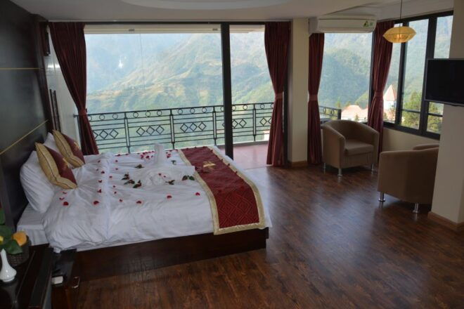 From Hanoi: Sapa 3-Day Medium Trek and Limousine Trip - Homestay Experience in Ta Van Village