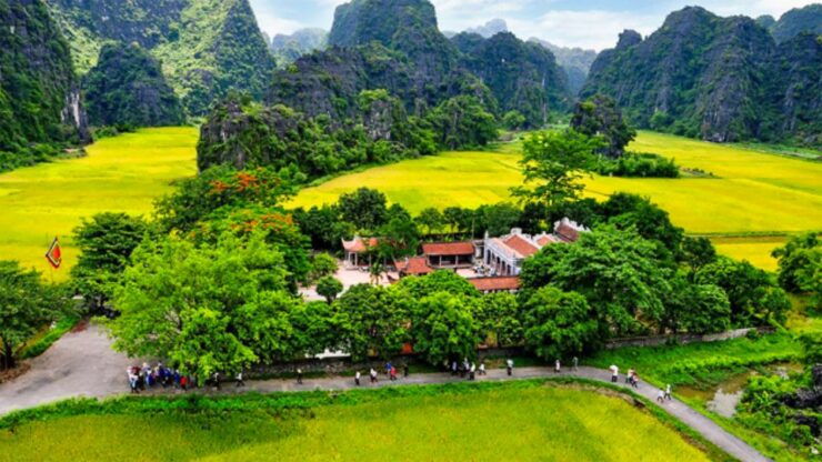 From Hanoi: Tam Coc, Hoa Lu & Mua Caves Full-Day Trip - Cancellation and Booking Details