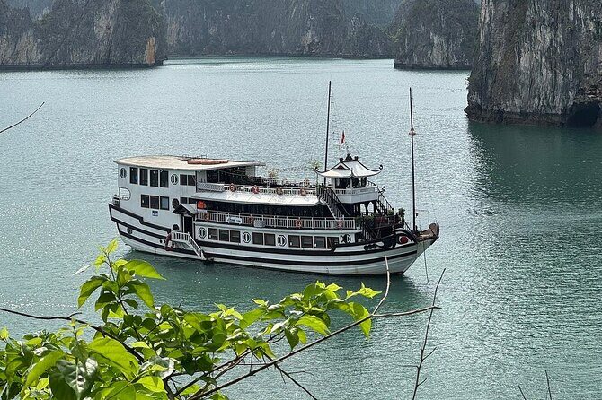 From Hanoi to Ninh Binh and Bai Tu Long Cruise 4 days 3 nights - What Sets This Tour Apart?