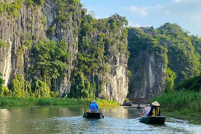 From Hanoi to Ninh Binh: Mua Caves, Tam Coc & Hoa Lu Private Tour - Good To Know
