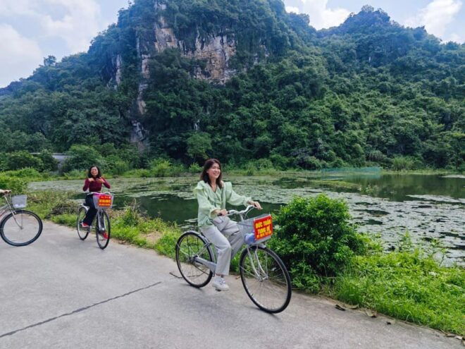 From Hanoi: Trang An, Mua Caves, and Hoa Lu Tour - Preparation Tips