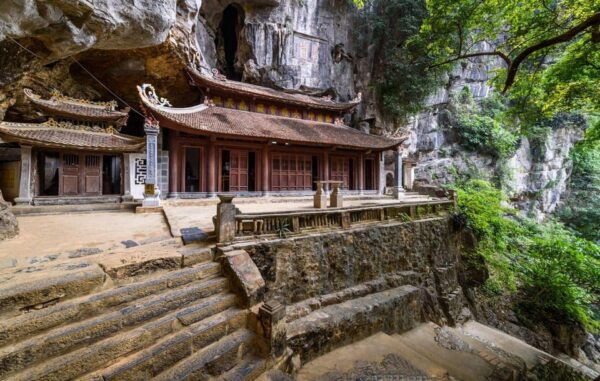 From Hanoi: Visit Hoa Lu/ Bai Dinh & Bich Dong & Thung Nham - Scenic Journey Description